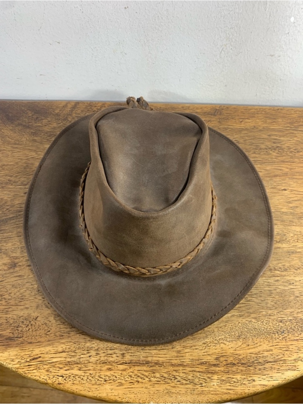 Brown vintage cowboy hat medium